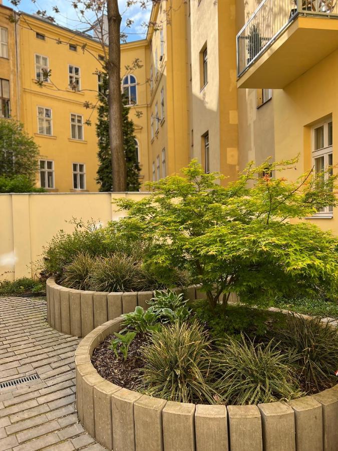 Angeloroma Deluxe Apartment プラハ エクステリア 写真